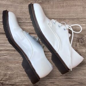 Rocket Dog White Lace Up Oxfords Chunky Heel
